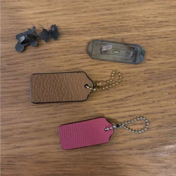Coach Hang Tag and Hardware Bundle - Picture 6 of 8